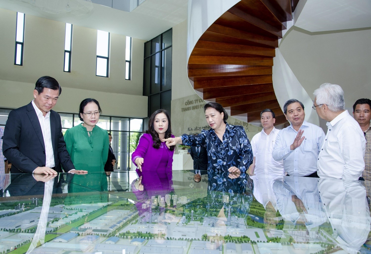 Chairwoman of the national assembly Nguyen Thi Kim Ngan worked with Thanh Binh Phu My JSC